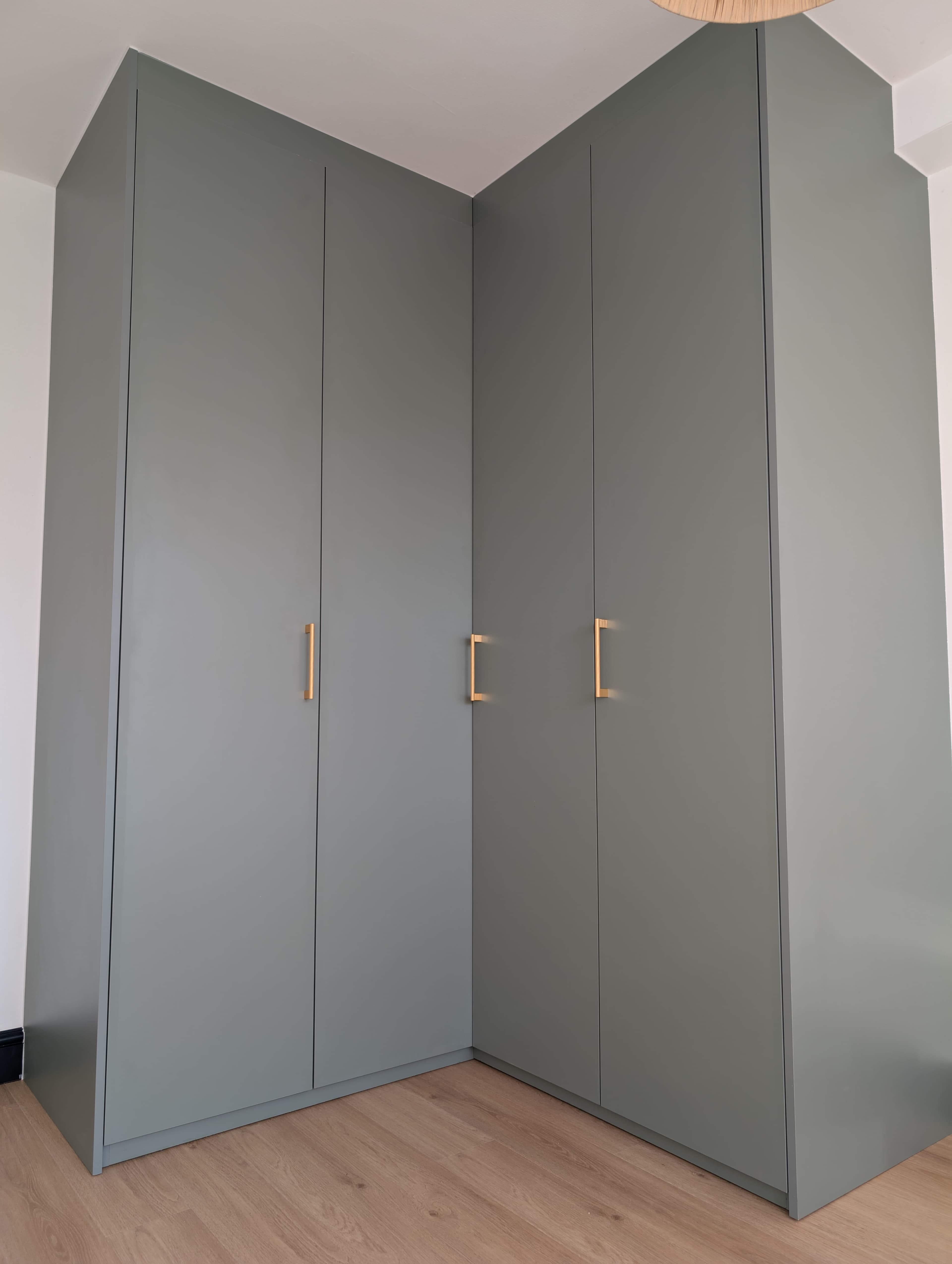 Custom wardrobe project 19